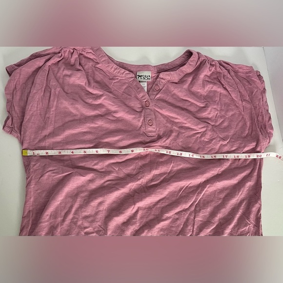 Black Bow Shirt Women’s M Pink Henley Short Sleeve Tee - Picture 3 of 7